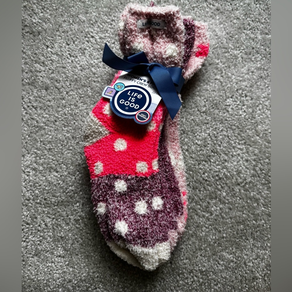 Life Is Good Pink, 4 Pair- Fuzzy Socks NWT